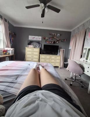 Girls room