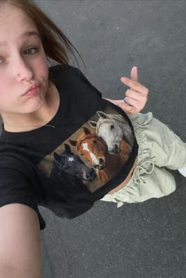 Shirt Girls