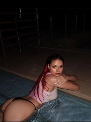 Hot ass girl