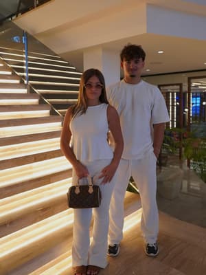 Sibling Vac🧨tion