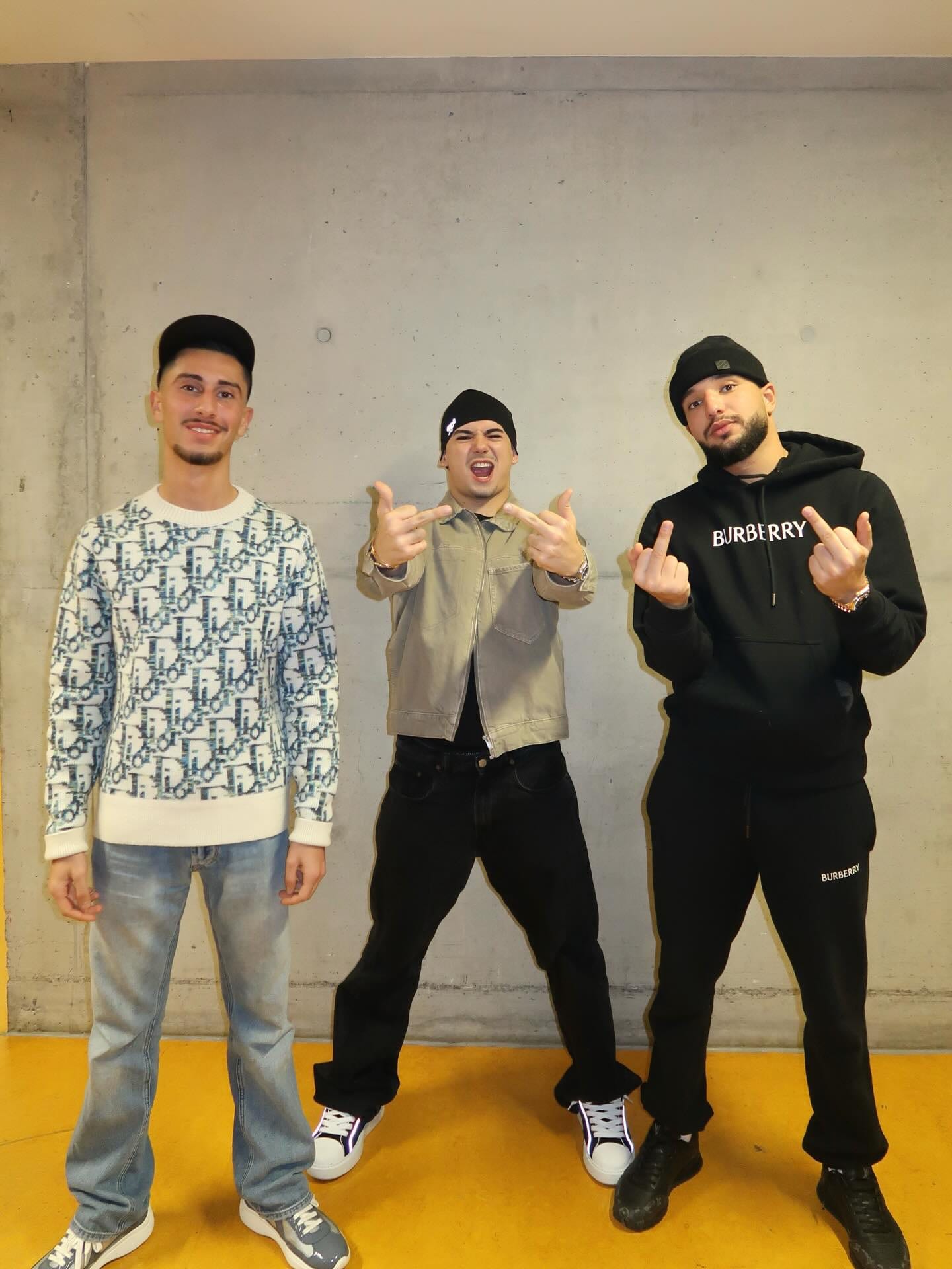 Ich Tanz im backstage mit Amo und Aymen