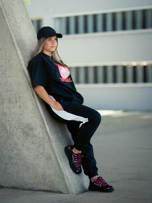 Anzeige/ Looks that move - und zwar mit Attitude💅 @nike @zalando #UnstoppableGirls #GirlsFeelTheirPower #nike #zalandostyle