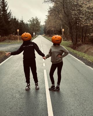🎃🎃🎃🎃 #halloween #halloweencostume #kürbis #funny #fotoshooting #comedy #spaß #picture
