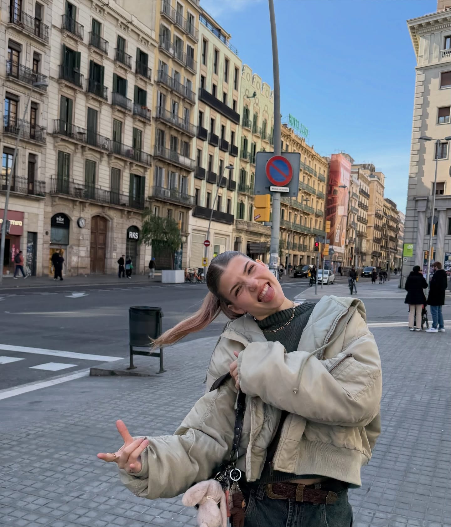Barcelona 🌴💛🎨☀️