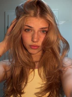 hii 💛🎀
