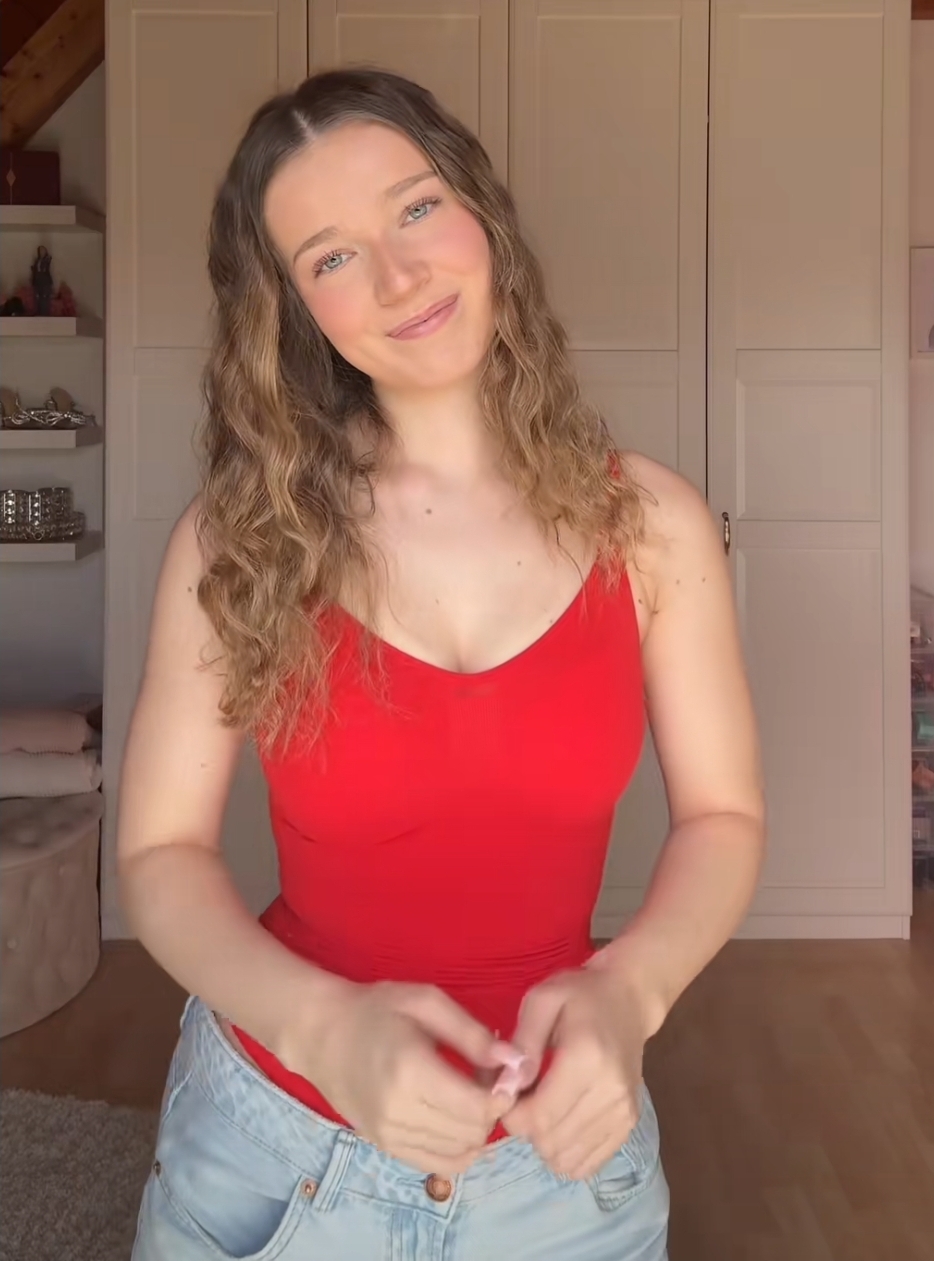 Lena🫦🌸